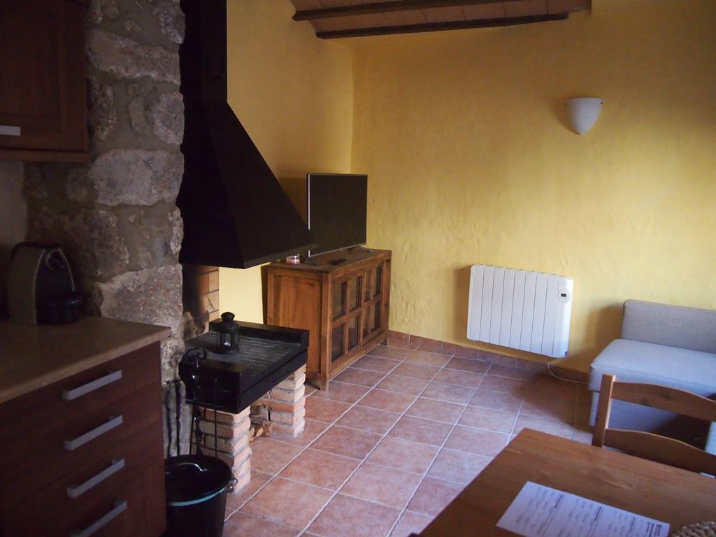 Cal Roseta Apartment Tuixen Room photo