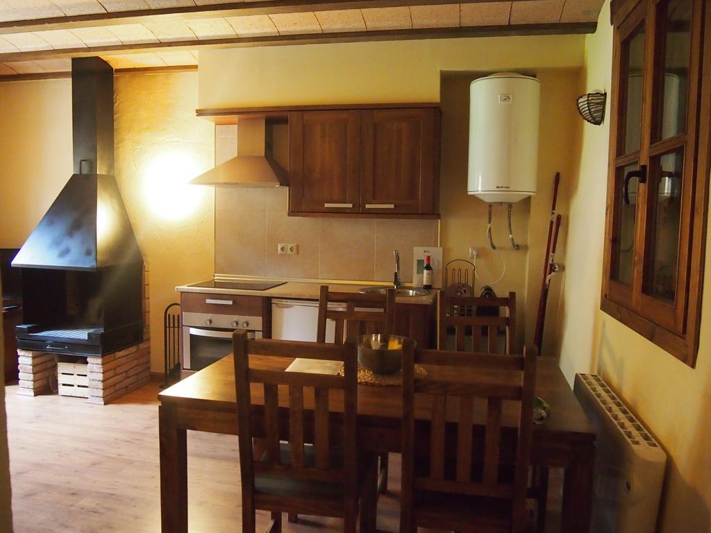 Cal Roseta Apartment Tuixen Room photo
