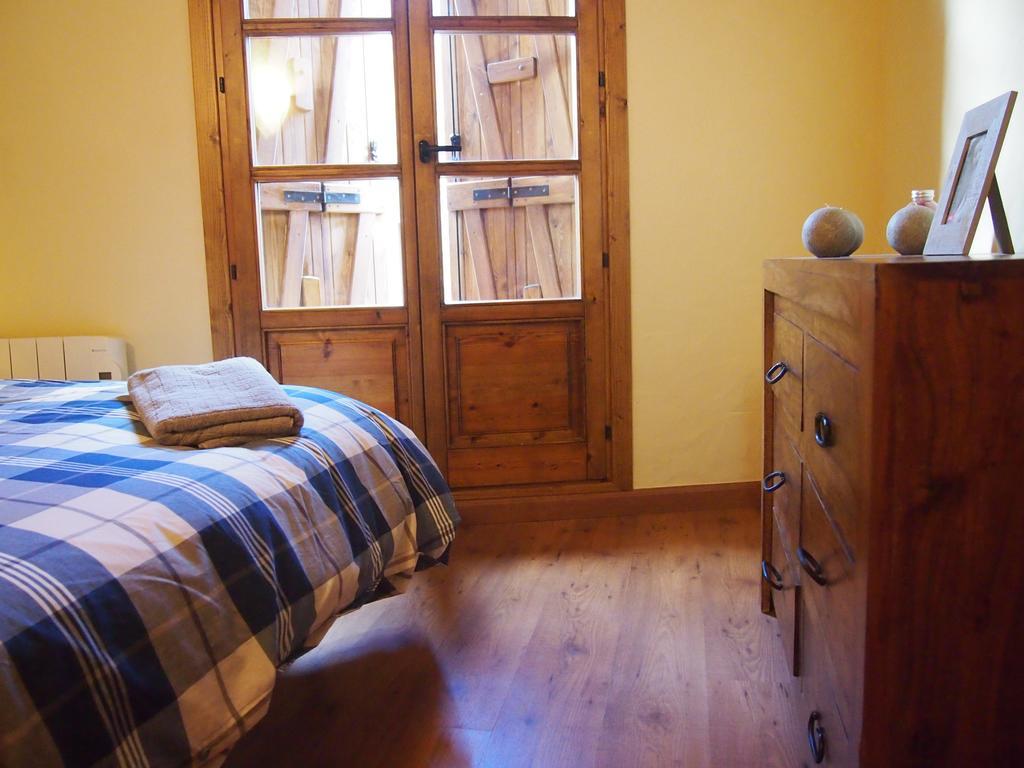 Cal Roseta Apartment Tuixen Room photo
